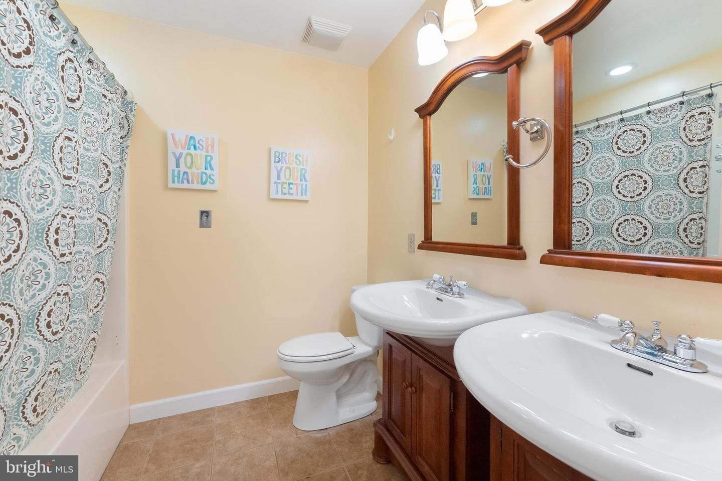 745 Bella Vista Drive photo 29