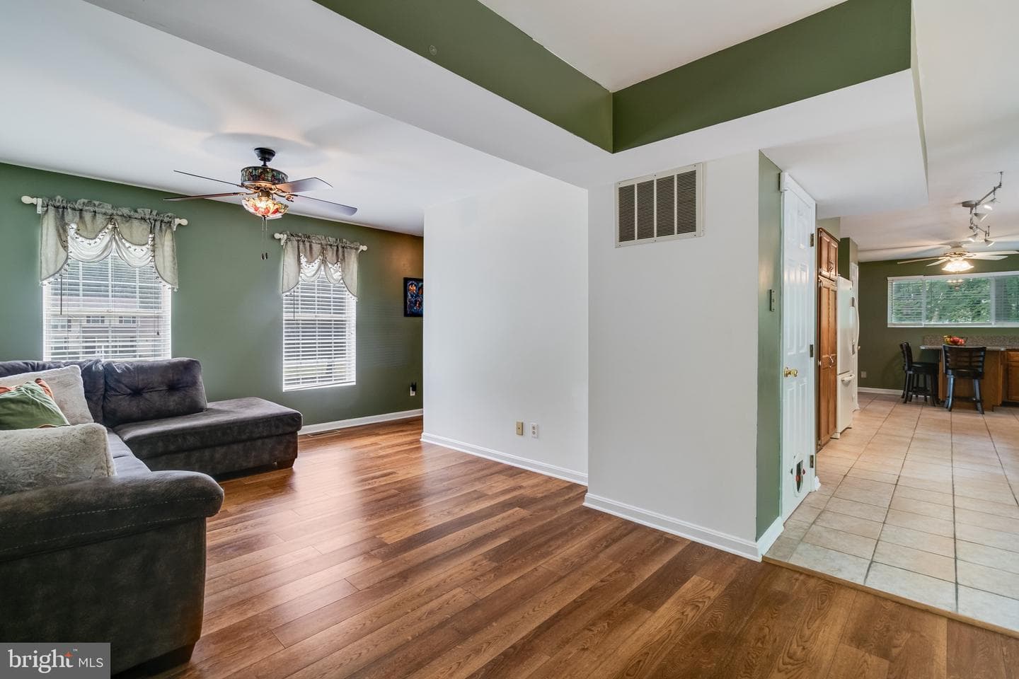 1155 Scenic Way photo 9
