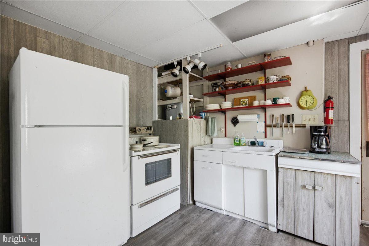 4189 Hance Road photo 11