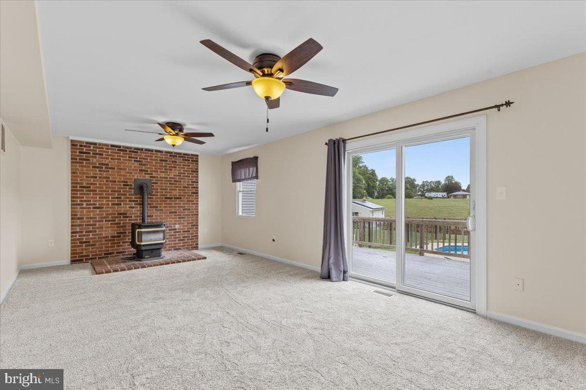 8407 Wesley Stinnett Boulevard photo 21