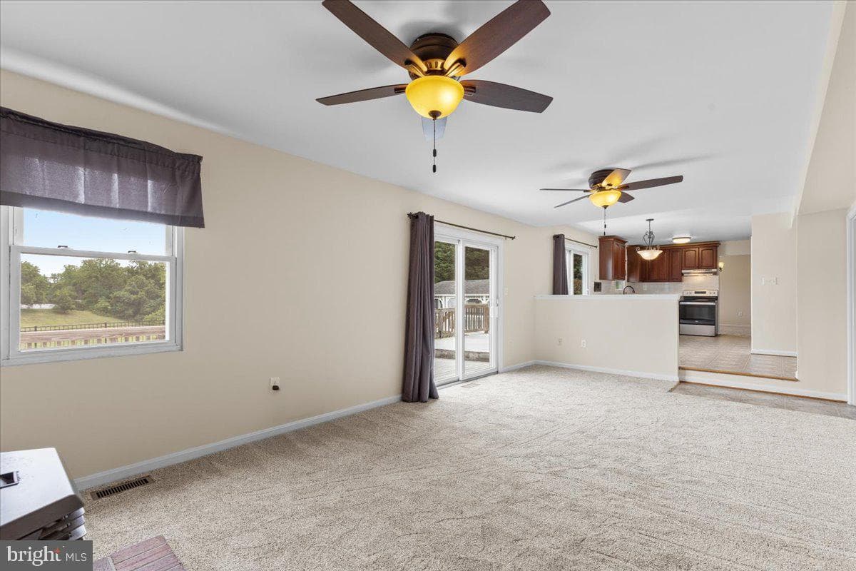 8407 Wesley Stinnett Boulevard photo 23