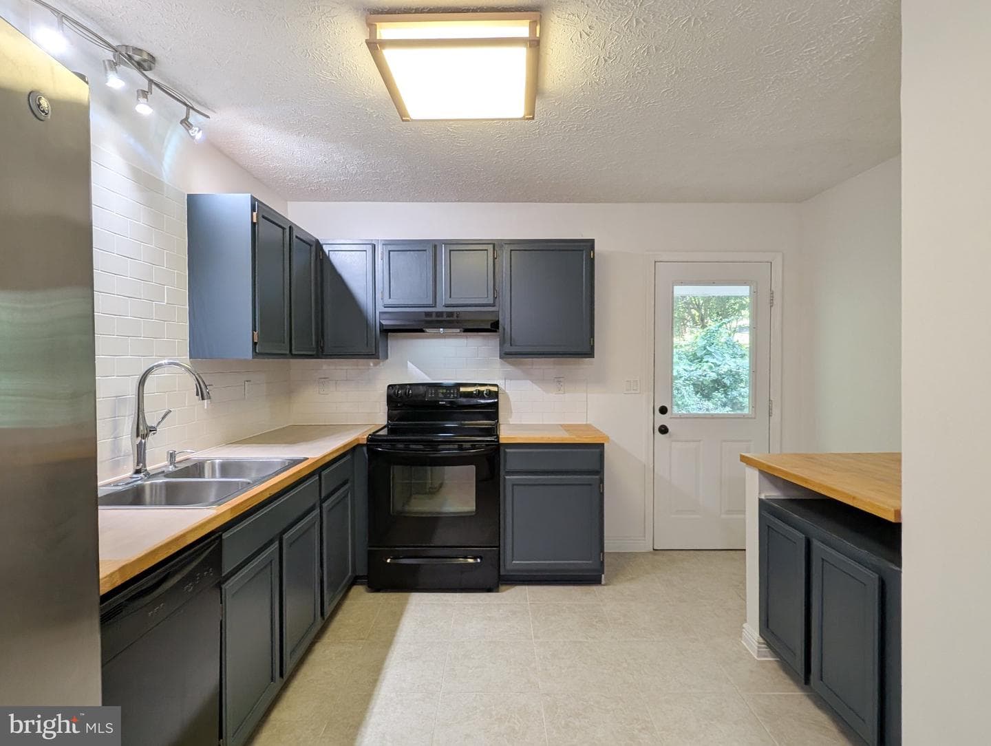 11428 Stirrup Lane photo 20