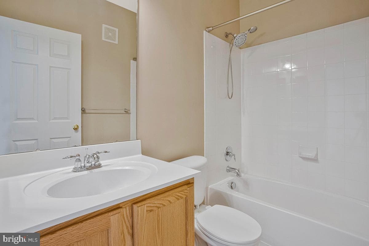 2225 Ivy Lane #11 photo 26
