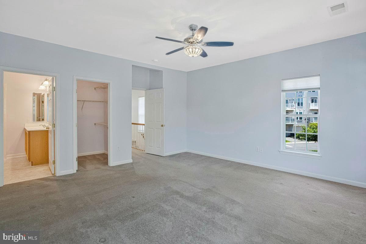 2225 Ivy Lane #11 photo 3