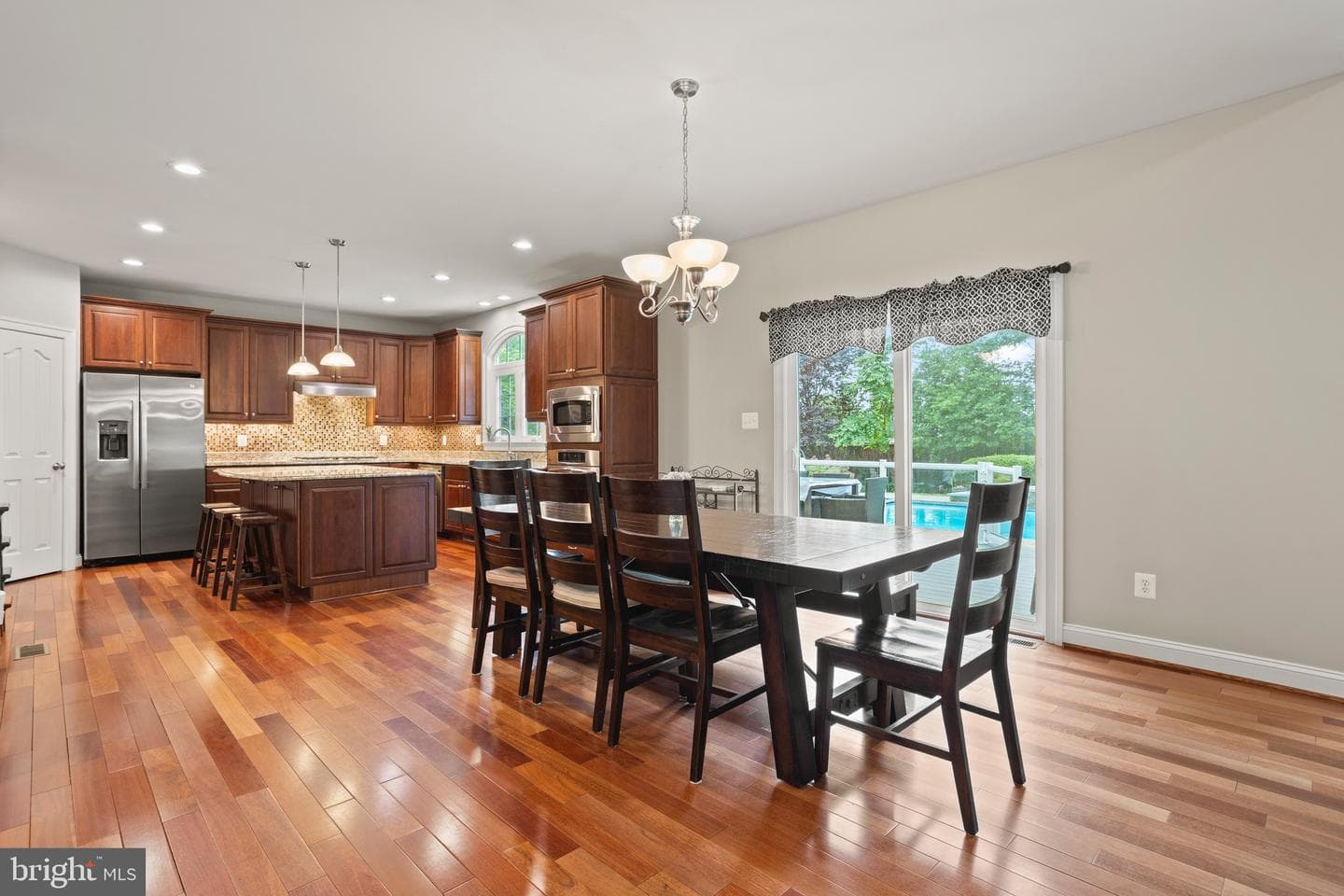 3325 Cox Road photo 16