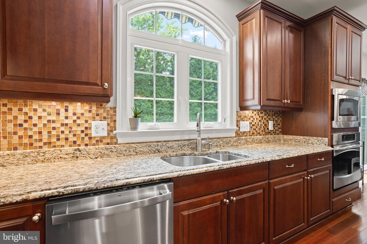 3325 Cox Road photo 21