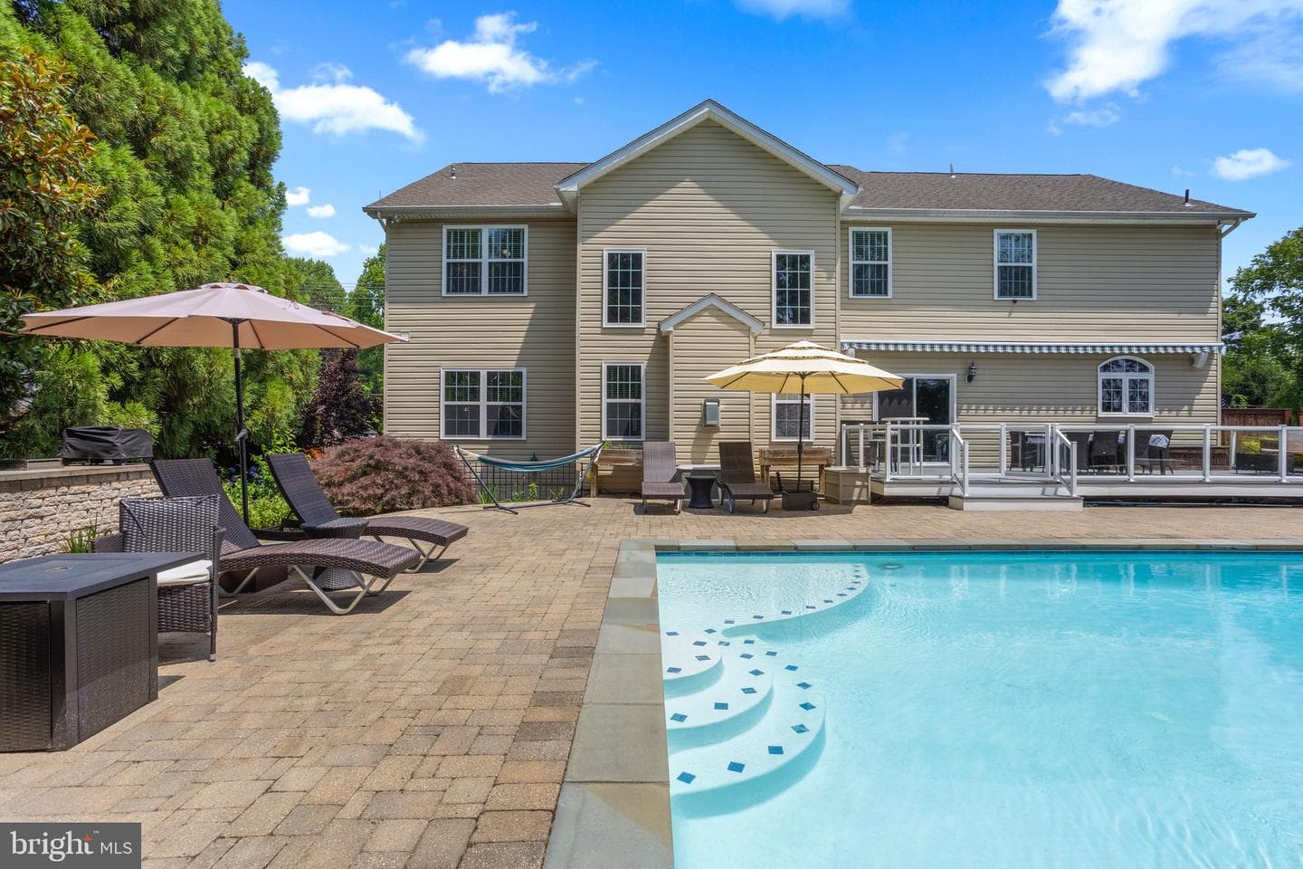 3325 Cox Road photo 3