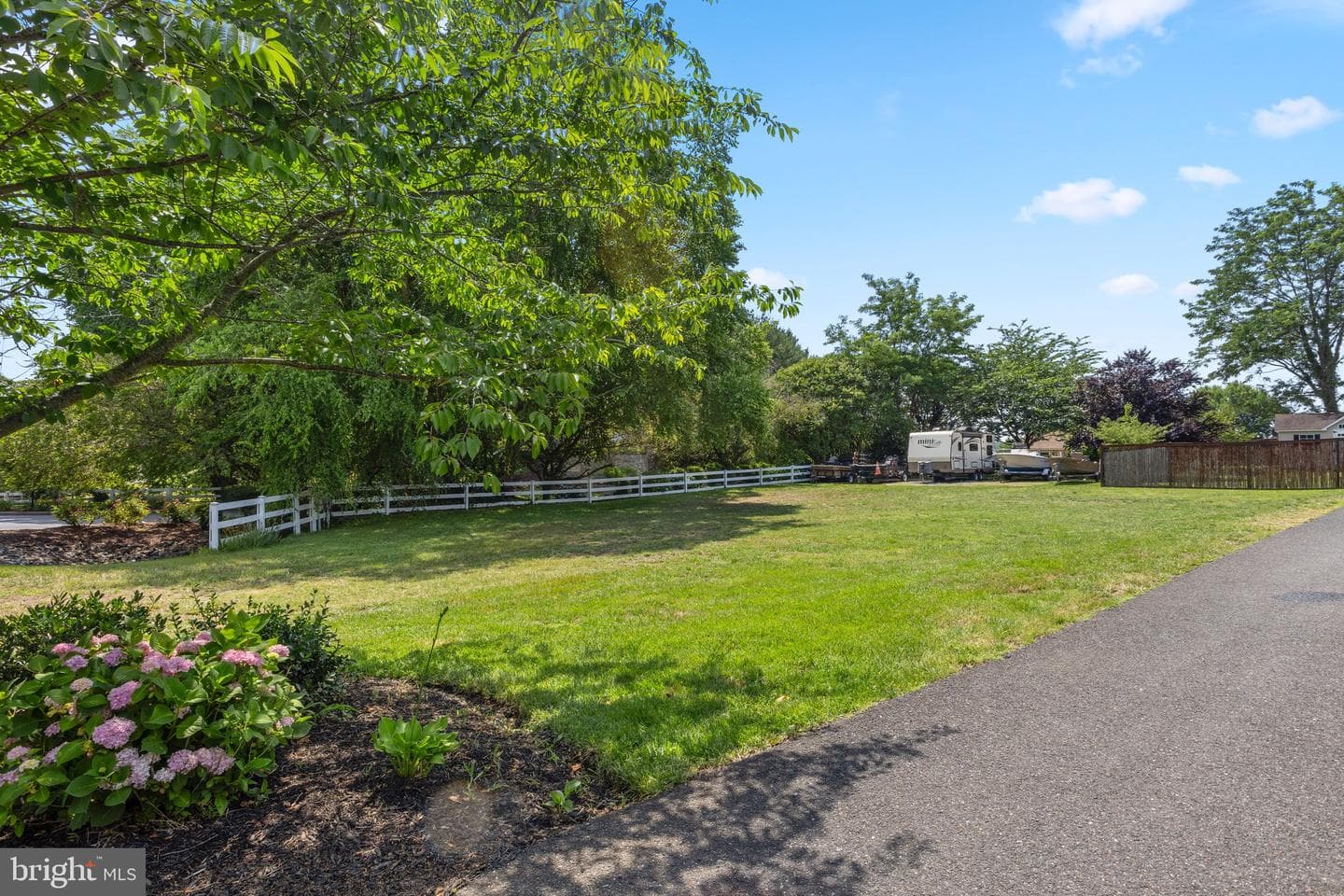 3325 Cox Road photo 80