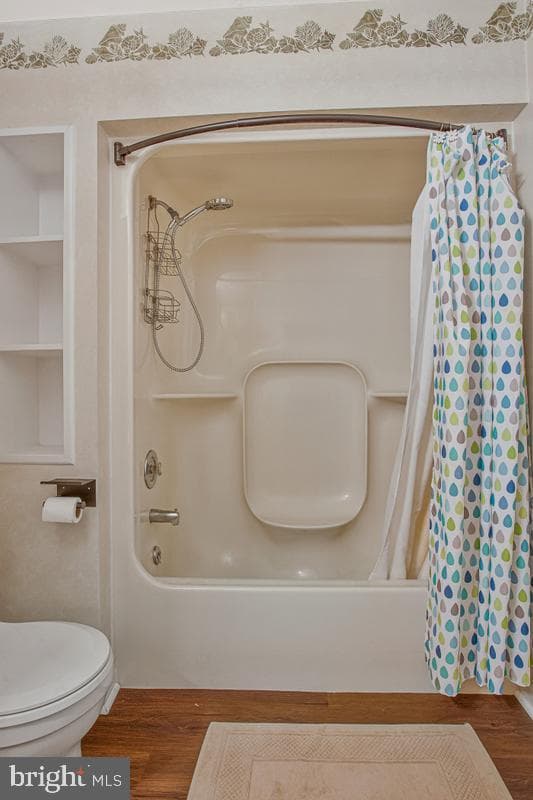 2811 Glasgow Way photo 17