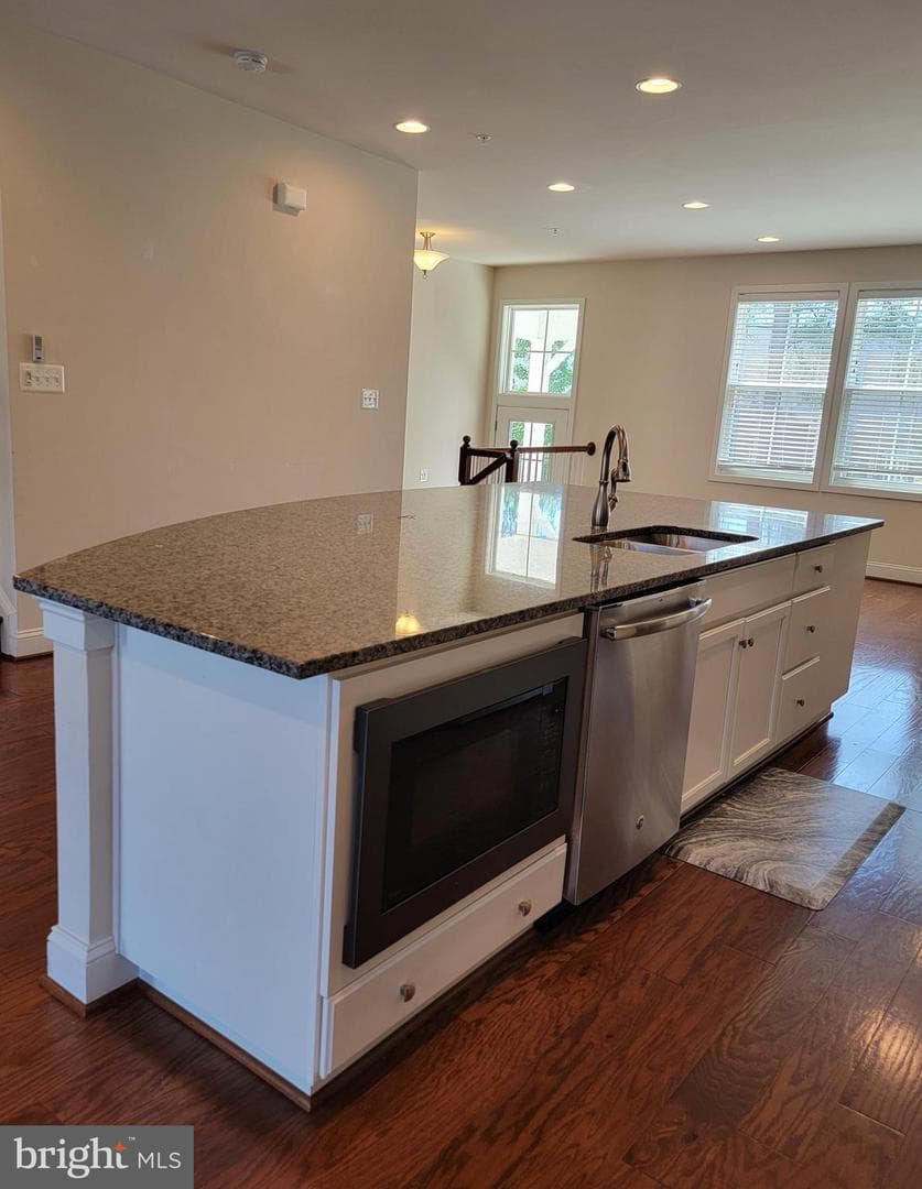 210 Oyster Bay Place #c2 photo 12