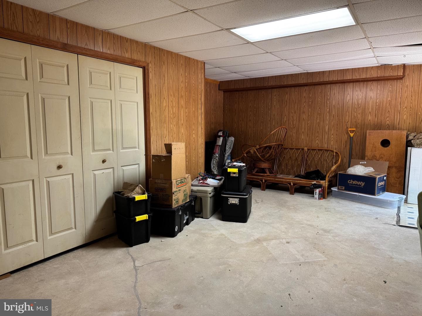5885 Valley photo 28