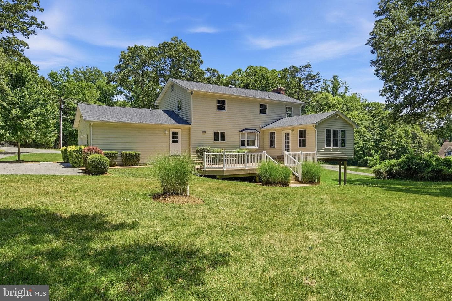 5570 Huntingtown Road photo 10