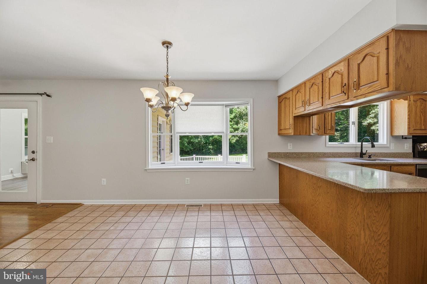 5570 Huntingtown Road photo 28