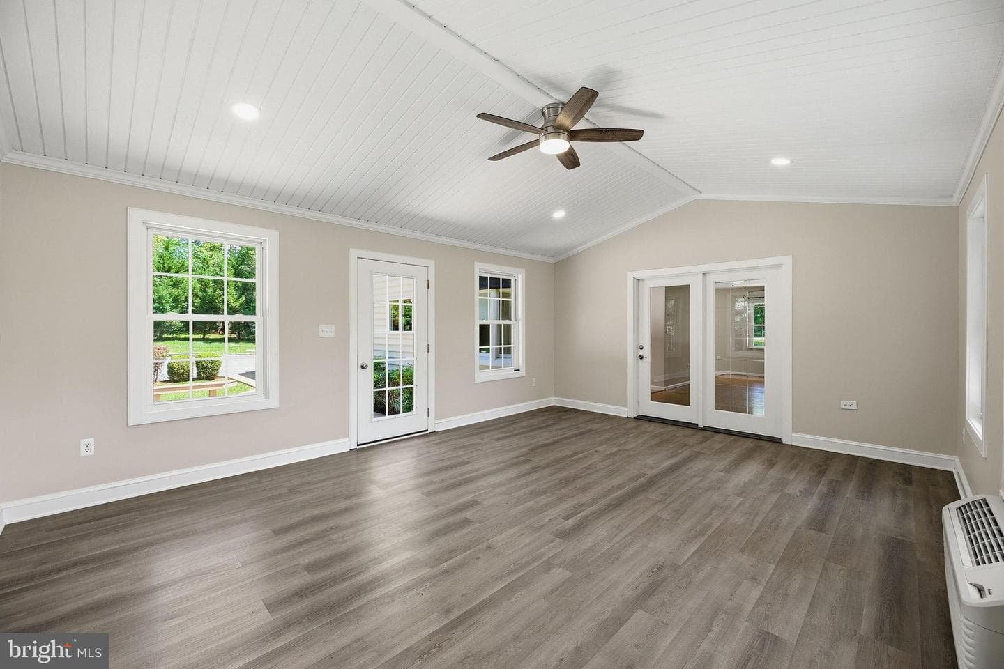 5570 Huntingtown Road photo 36