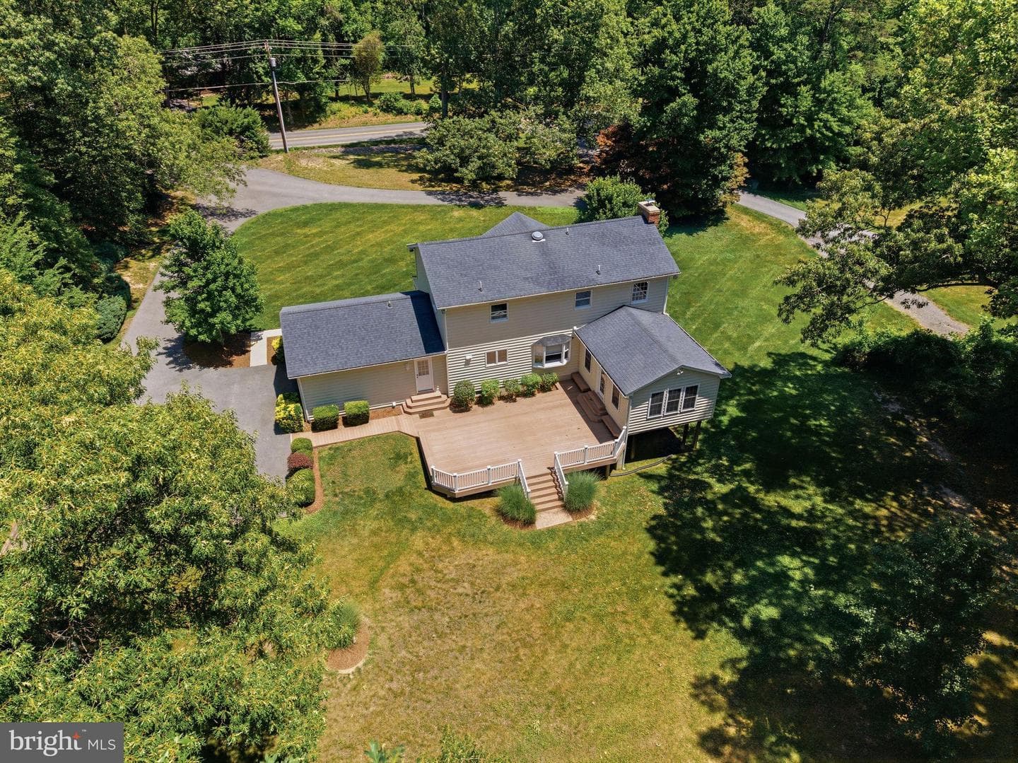 5570 Huntingtown Road photo 58