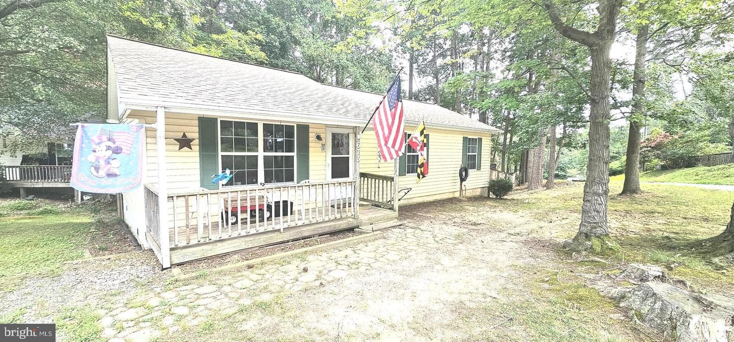 673 Grenada Lane, Lusby