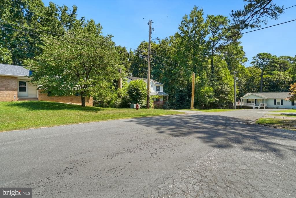 673 Grenada Lane photo 4