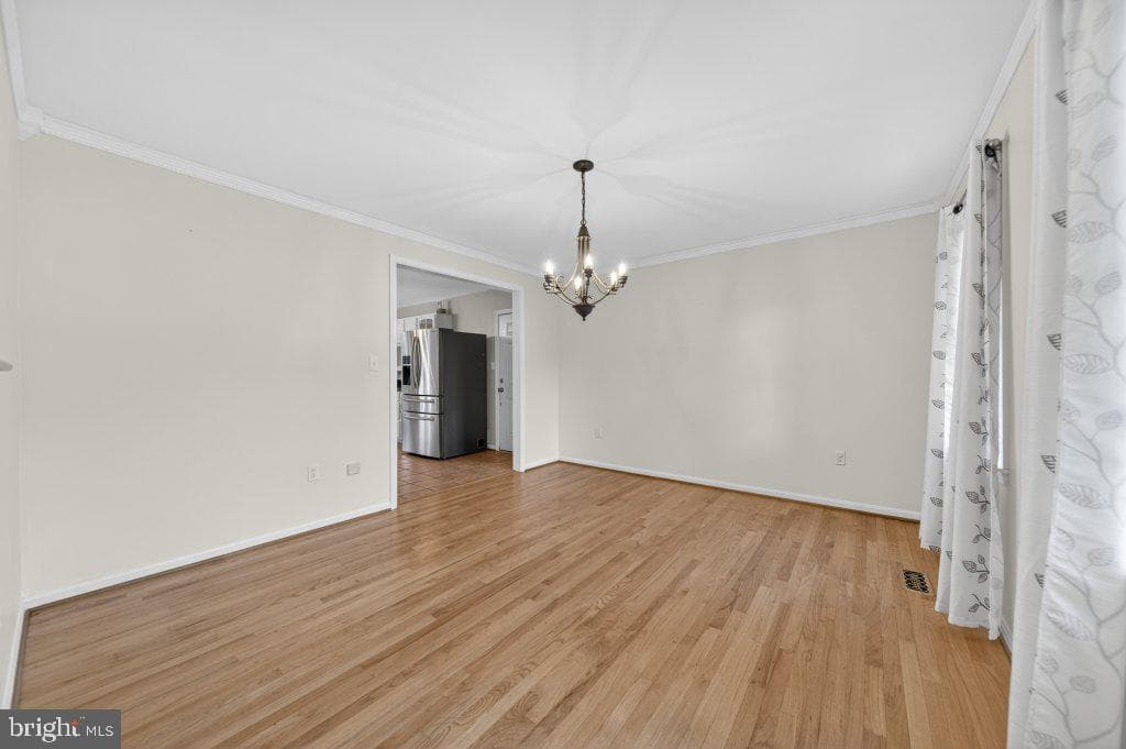 9290 Baker Street photo 13