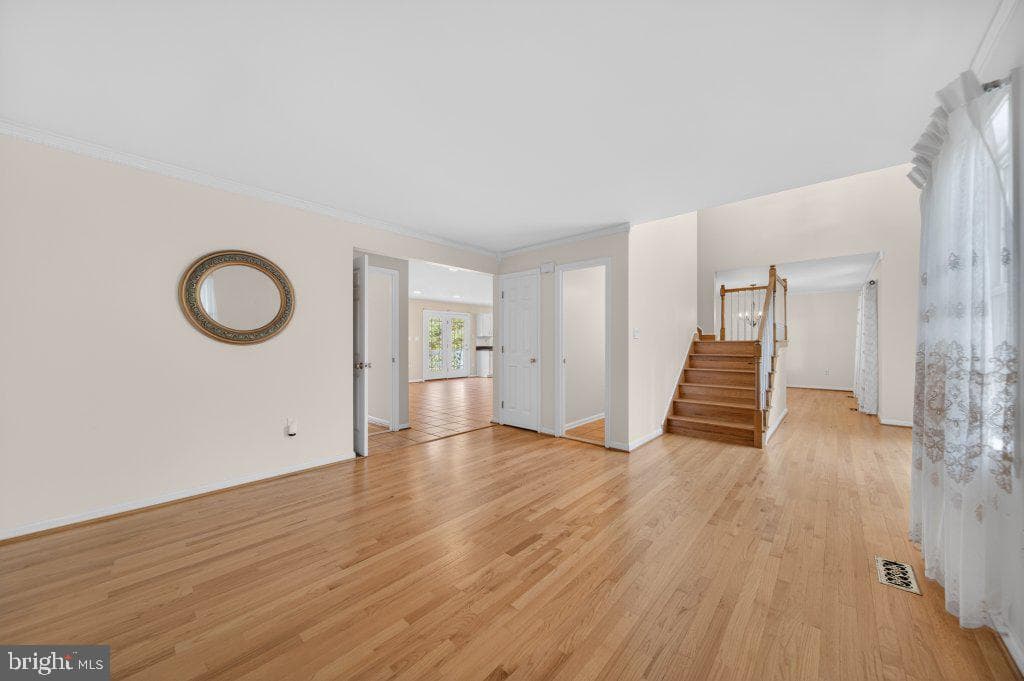 9290 Baker Street photo 5