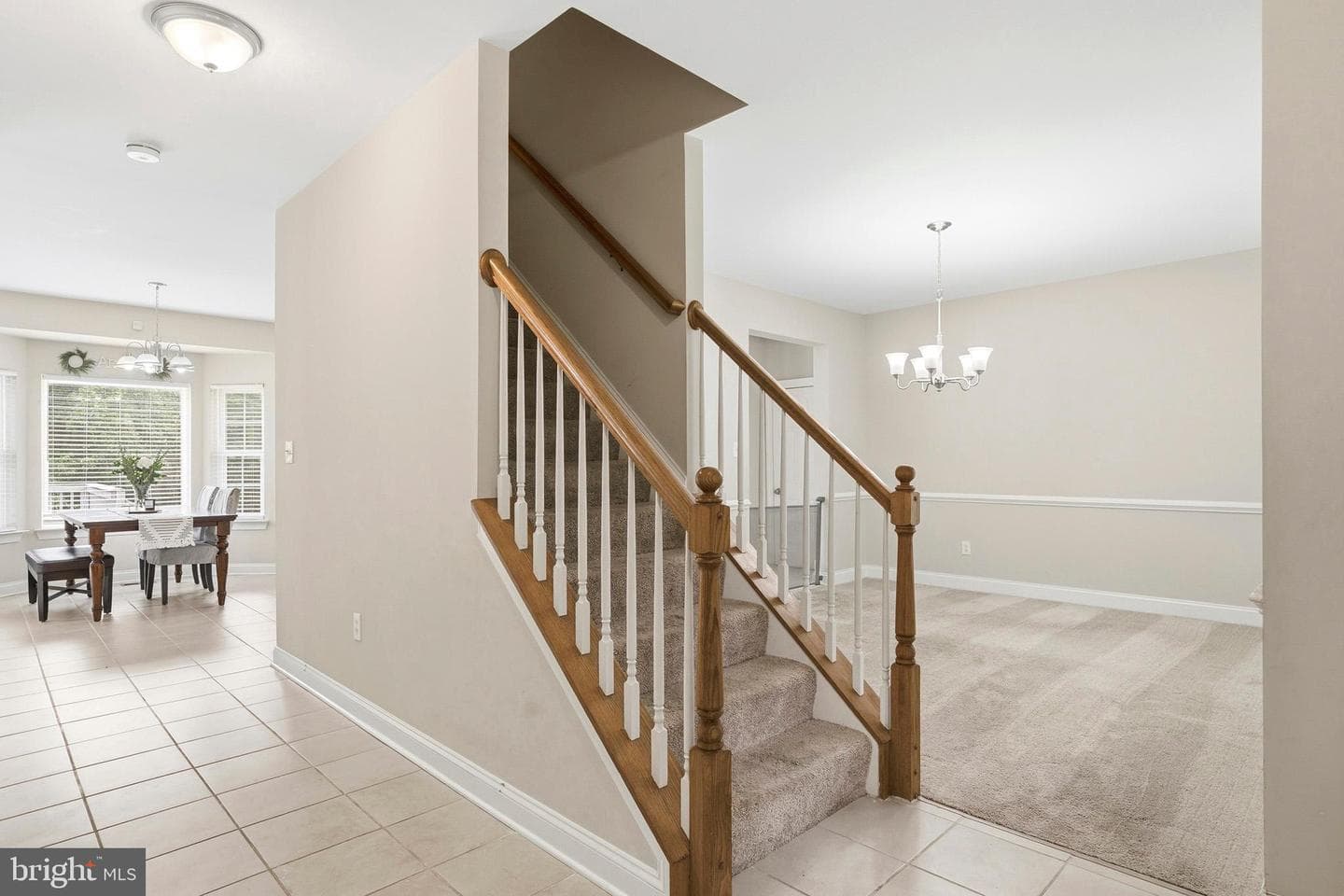 5335 Majesty Lane photo 5