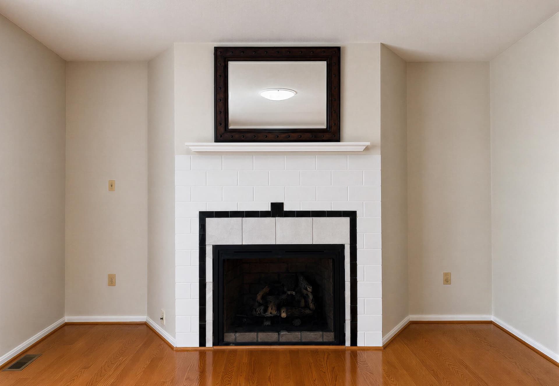 2115 Tamarac Trl photo 16