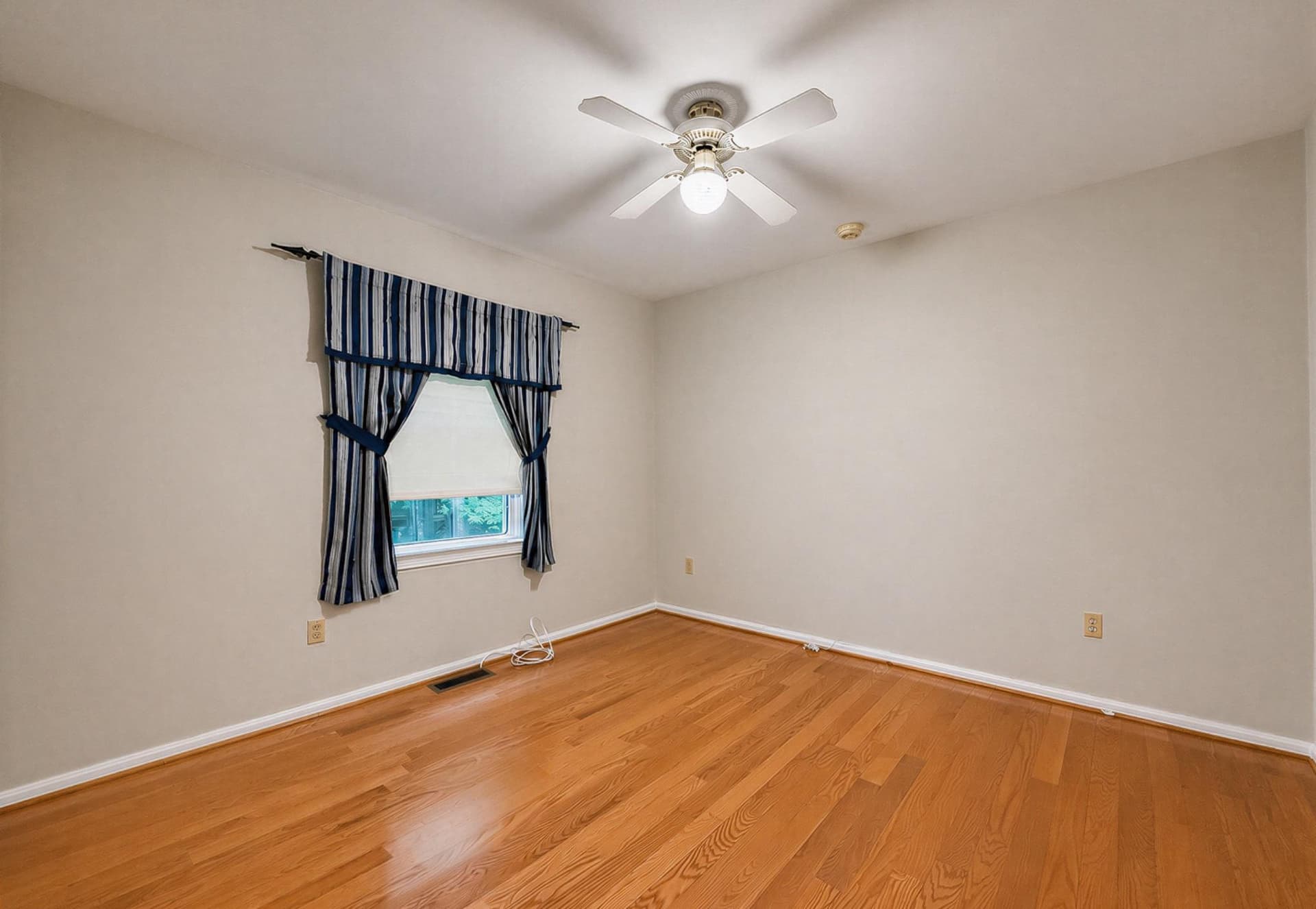 2115 Tamarac Trl photo 31