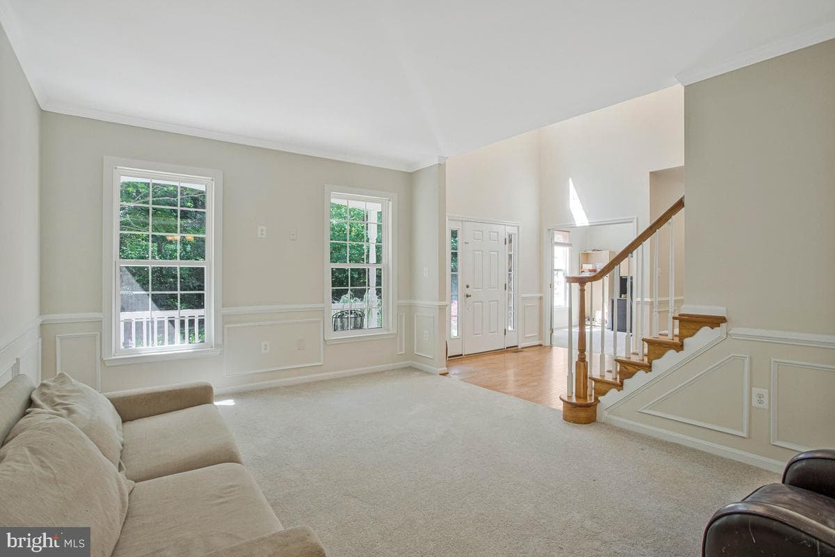 1000 Tiffany Park photo 12