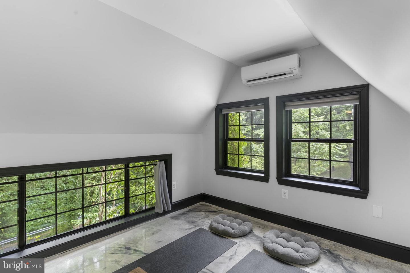 1040 White Sands Drive photo 40