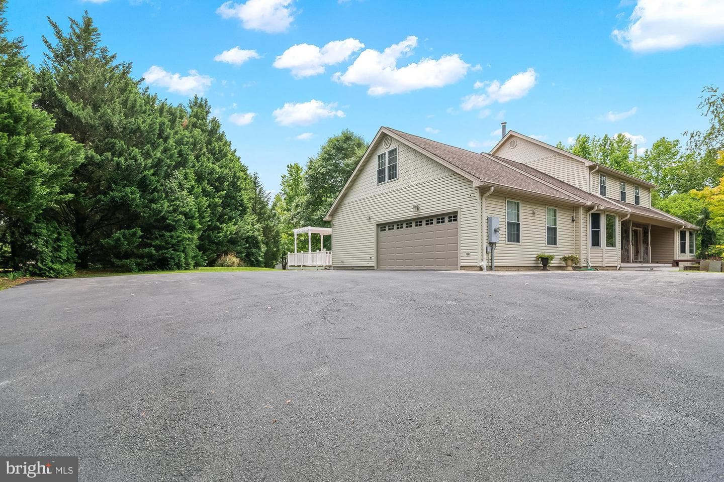 3025 Ali Court photo 5