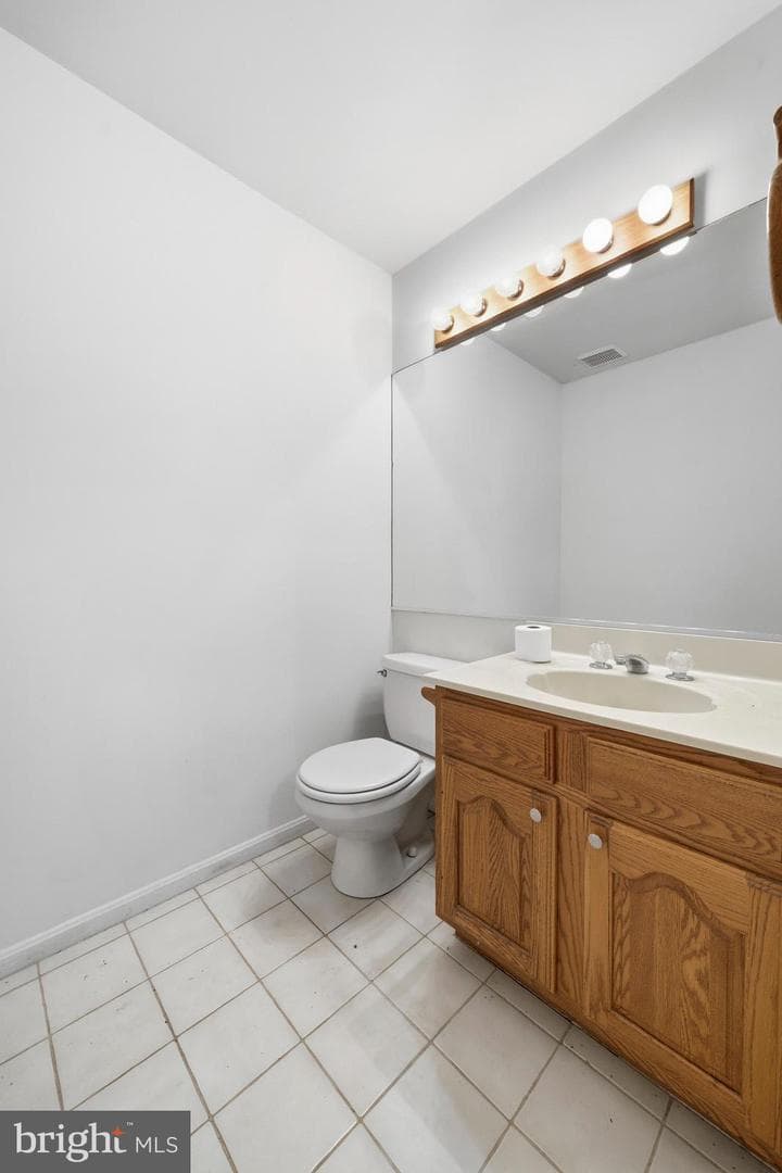 924 Chart Court photo 48
