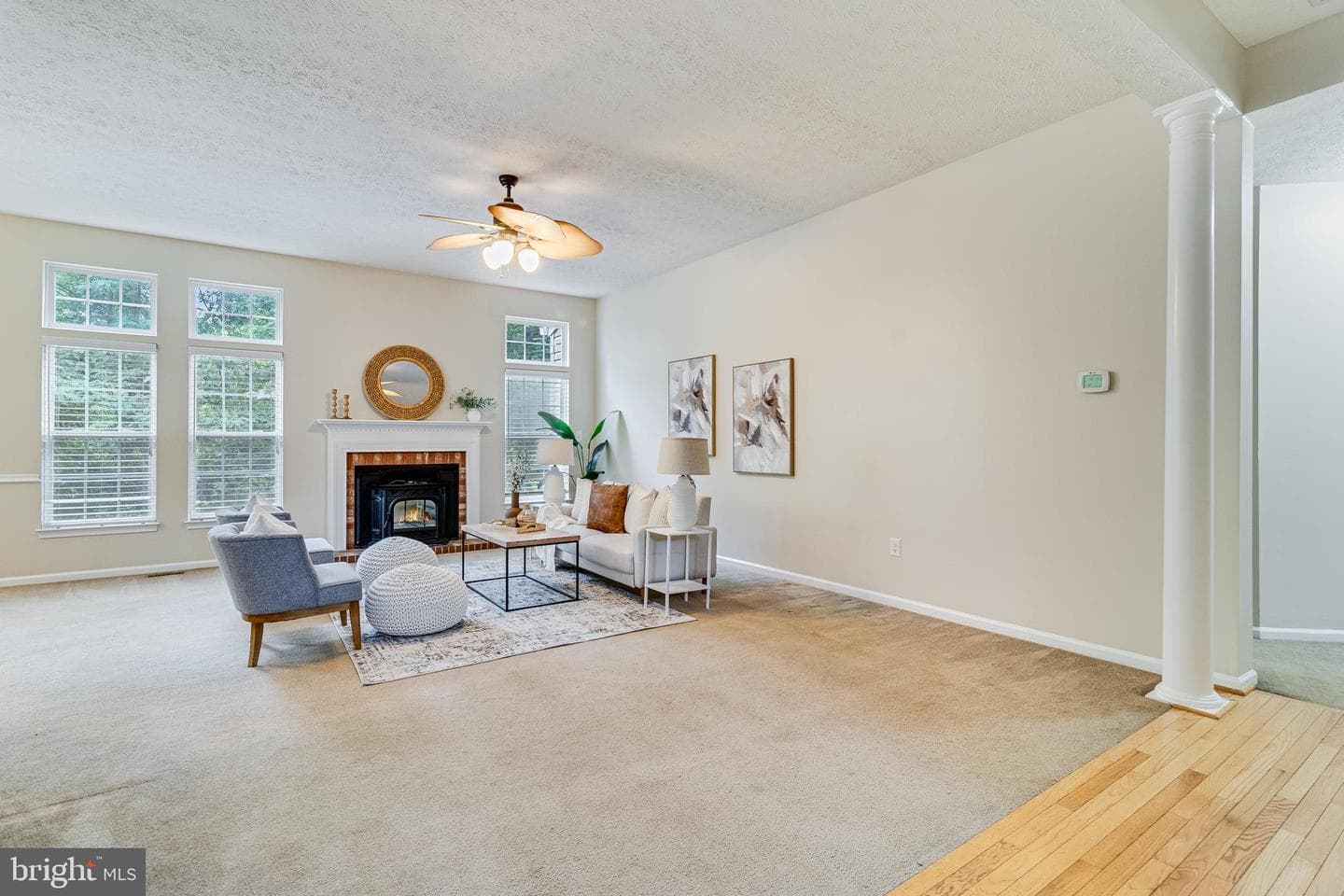2295 Sansbury Drive photo 4