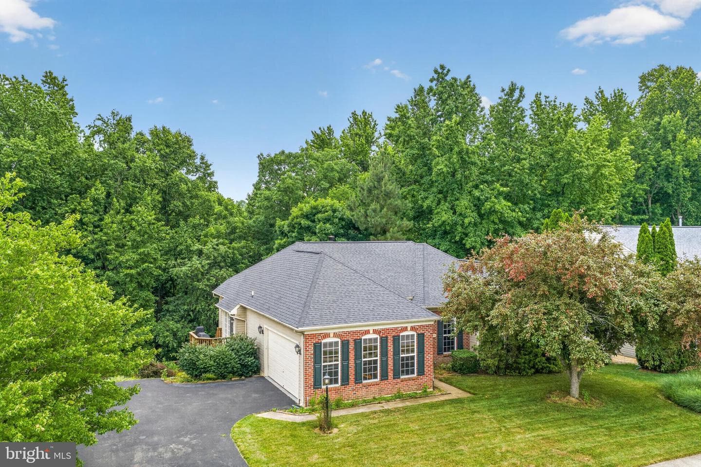 7935 Eagle View Drive photo 4