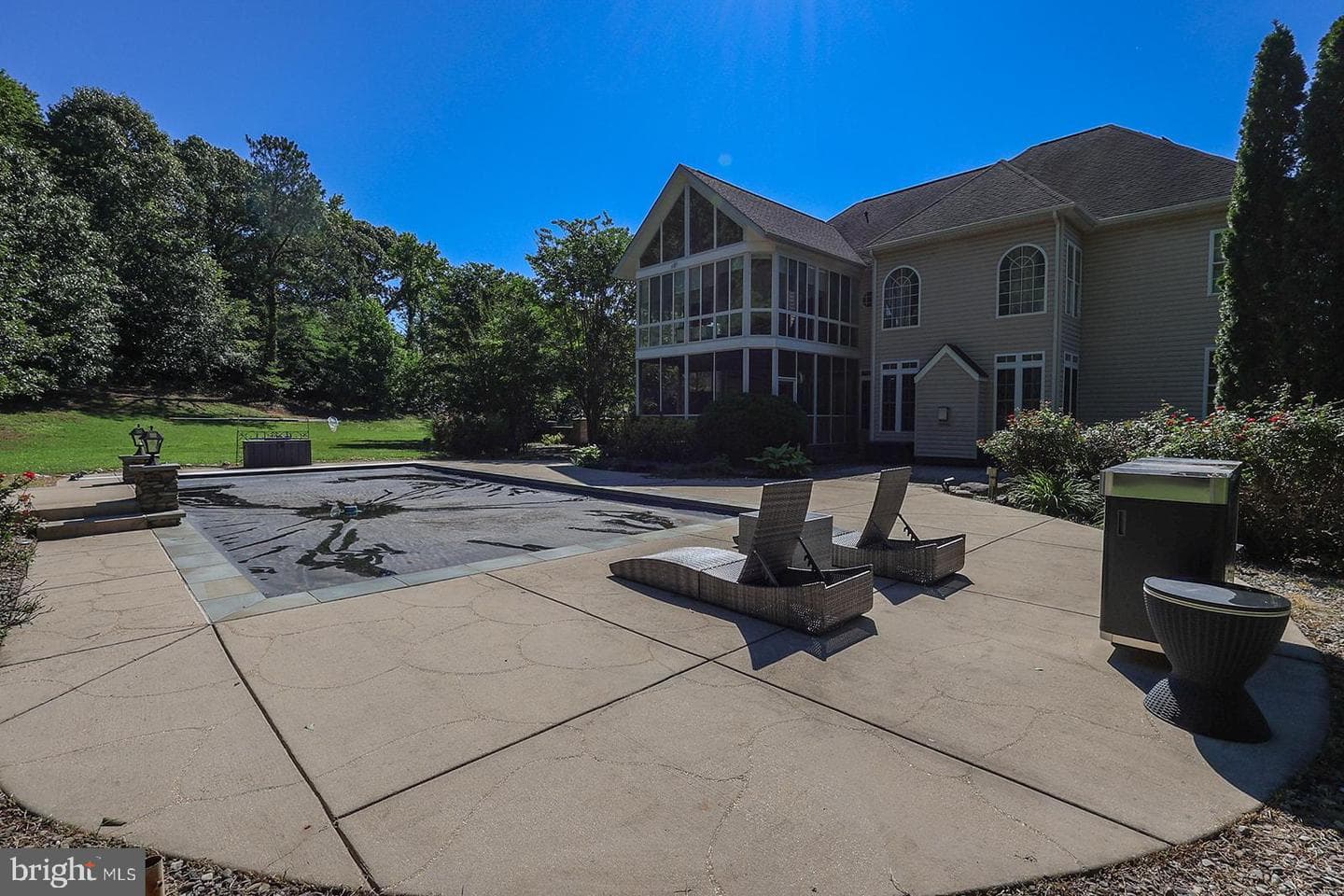 3715 Thunder Hill Drive photo 3