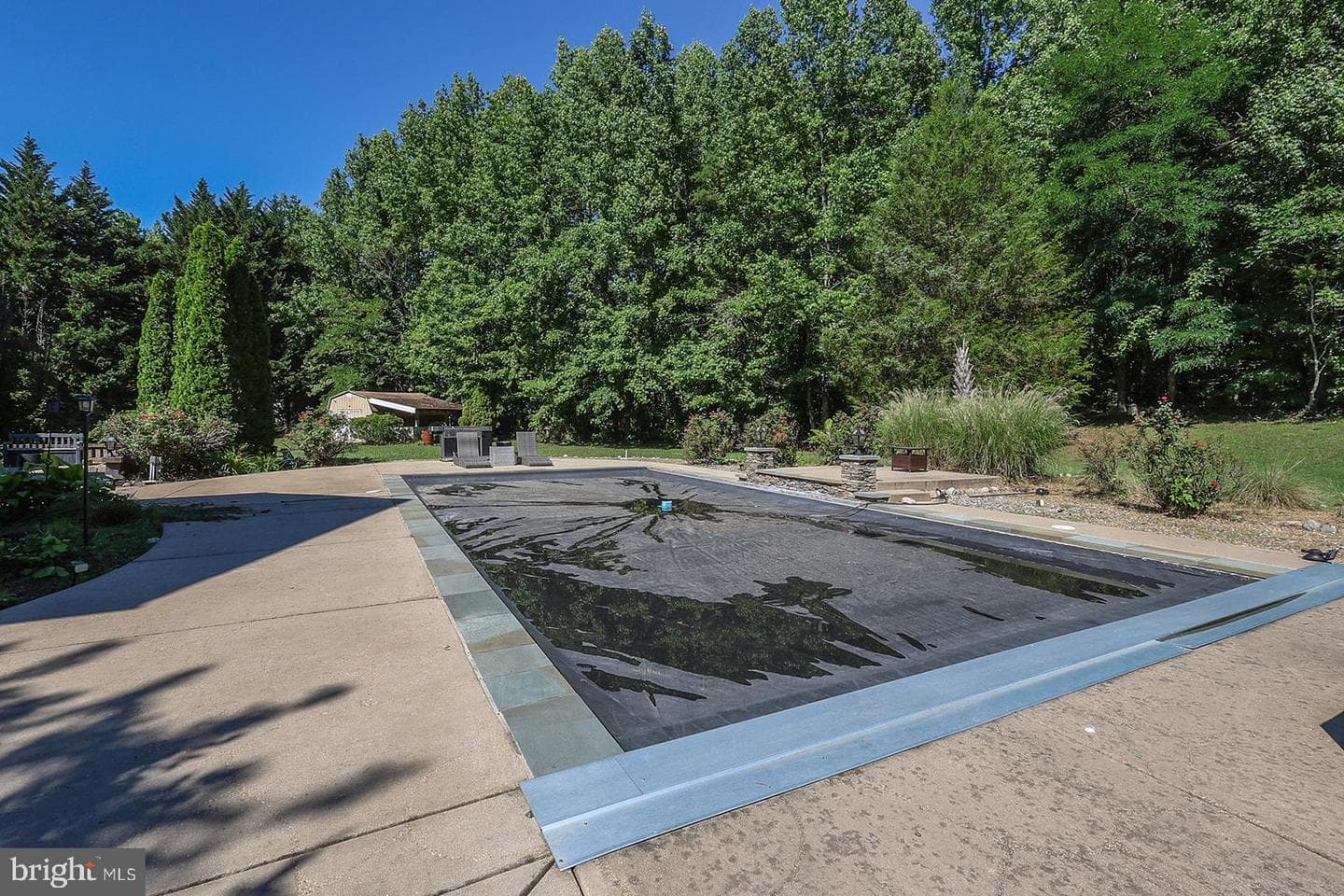 3715 Thunder Hill Drive photo 4