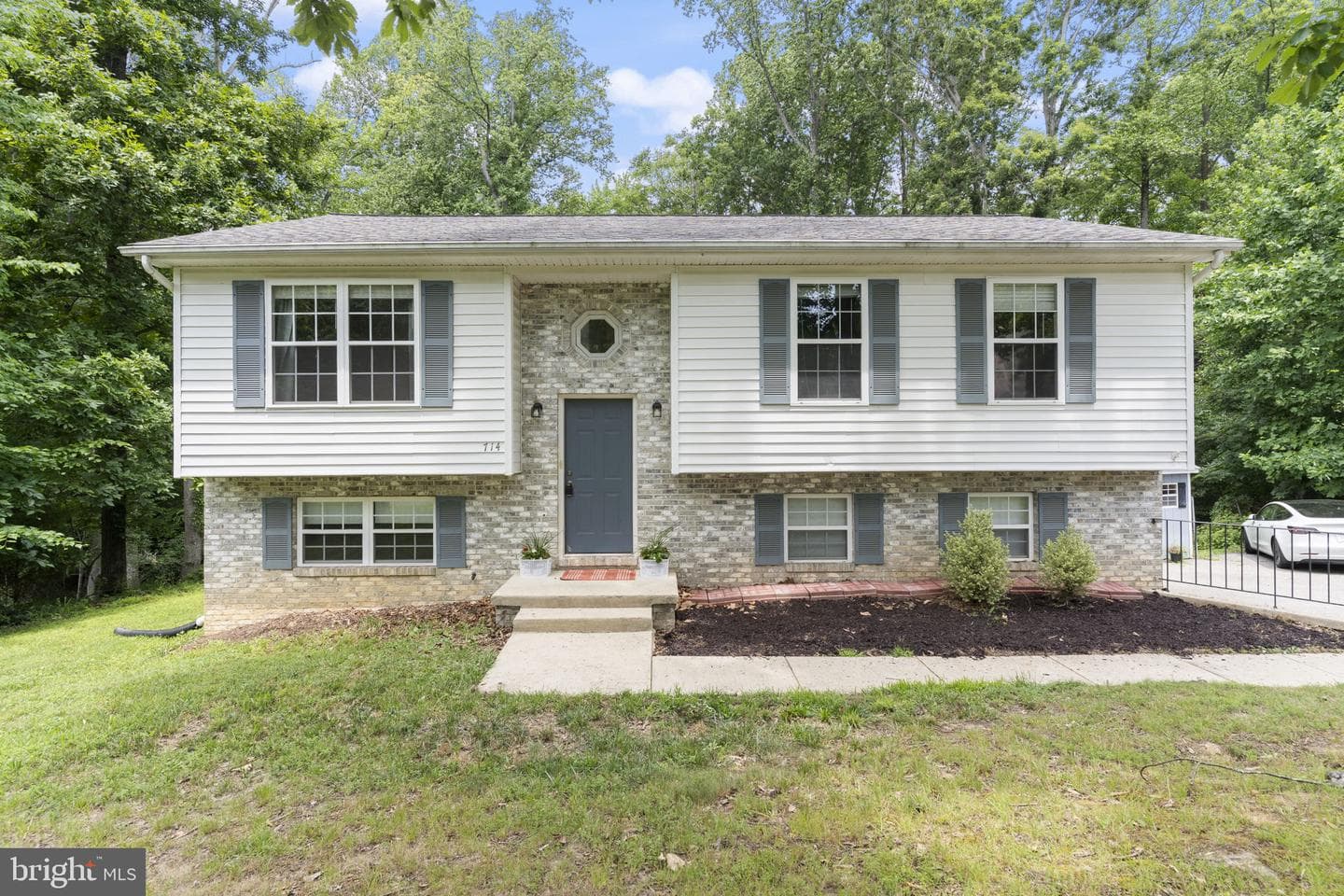 714 Pioneer Trail, Lusby