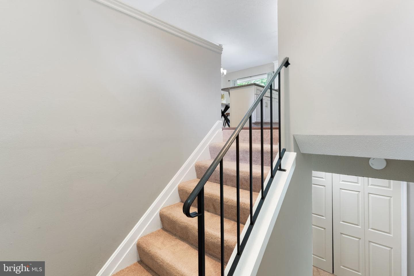 714 Pioneer Trail photo 4