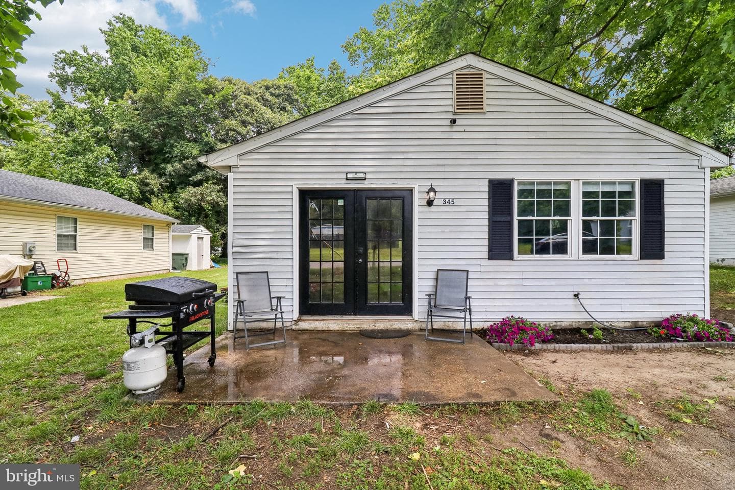345 Laurel Drive photo 6