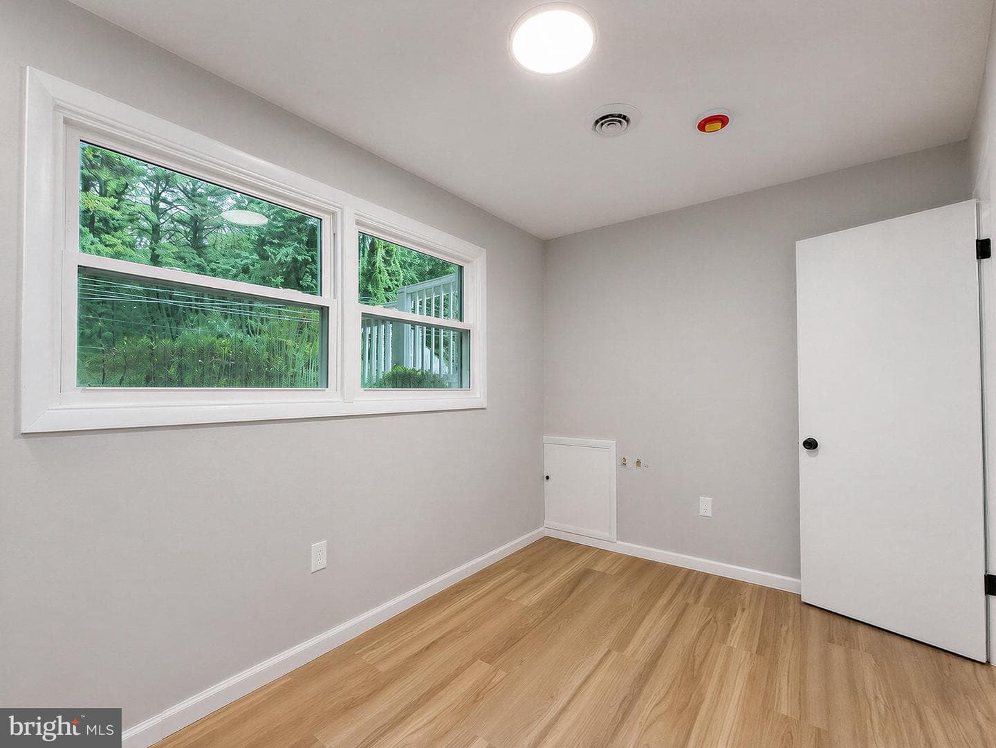 329 Chestnut Drive photo 48