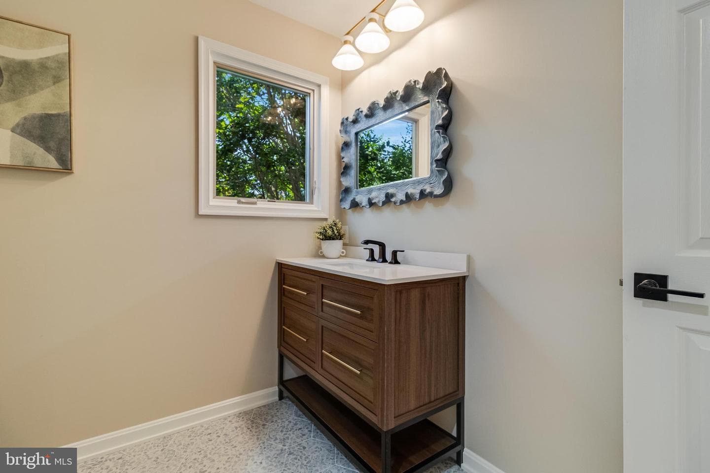 145 Chesapeake Avenue photo 38