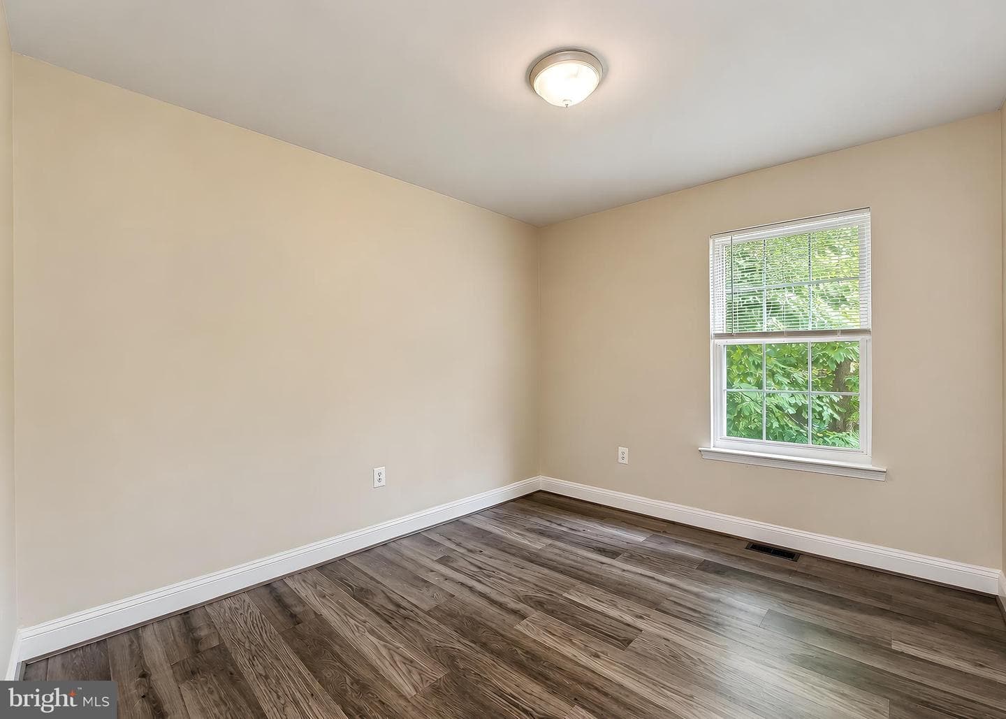673 Running Fox Road photo 24