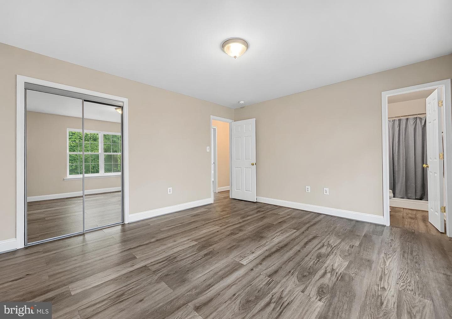 673 Running Fox Road photo 29