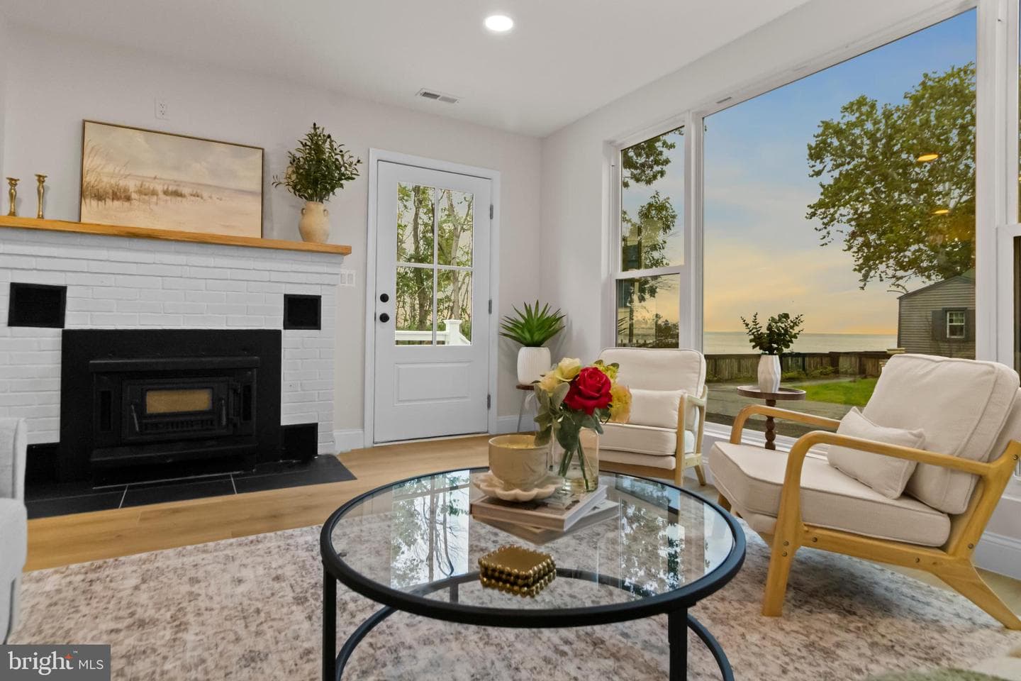 333 Bay Avenue photo 11