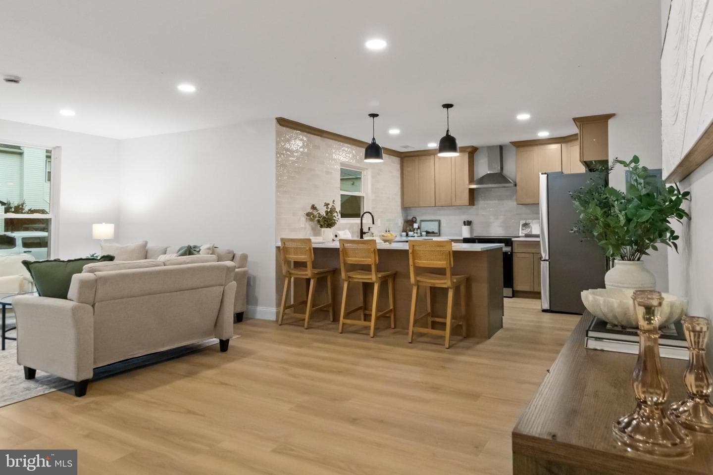 333 Bay Avenue photo 14