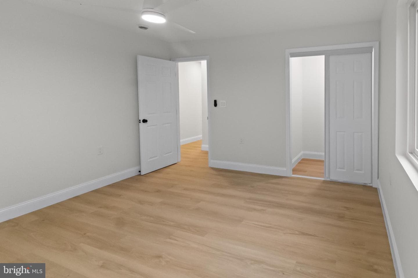 333 Bay Avenue photo 34