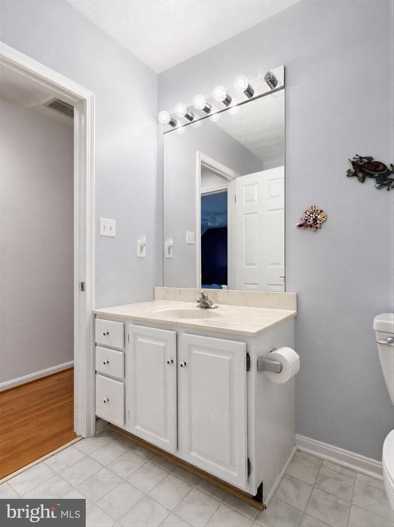 470 Chippingwood Drive photo 39
