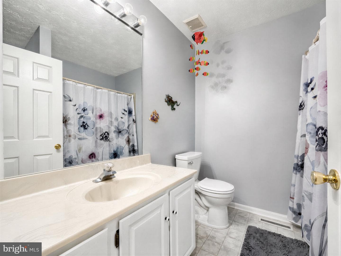 470 Chippingwood Drive photo 40