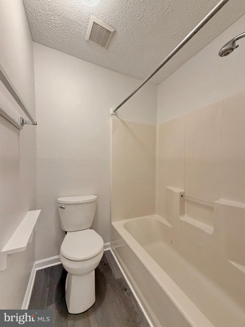 12444 Hisperia Road photo 35