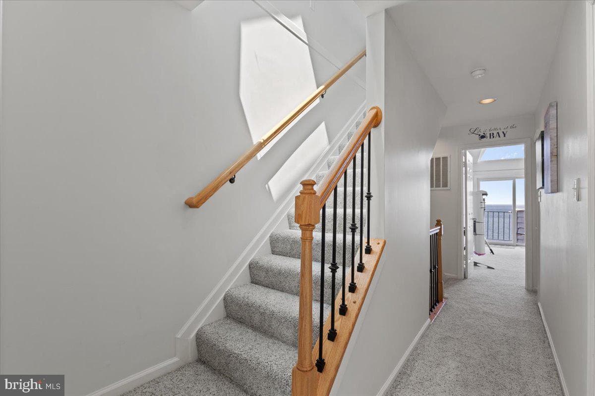 8337 Bay Crest Court photo 43