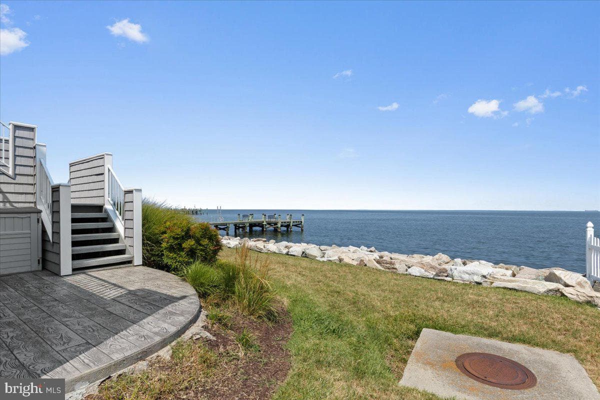 8337 Bay Crest Court photo 51