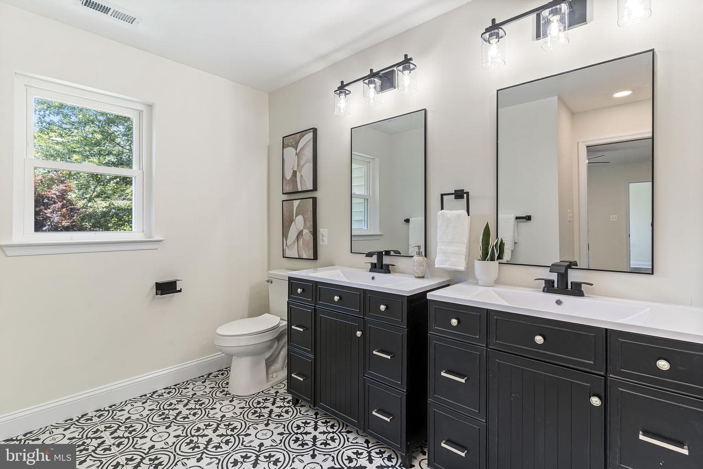 4735 Paul Hance Road photo 37